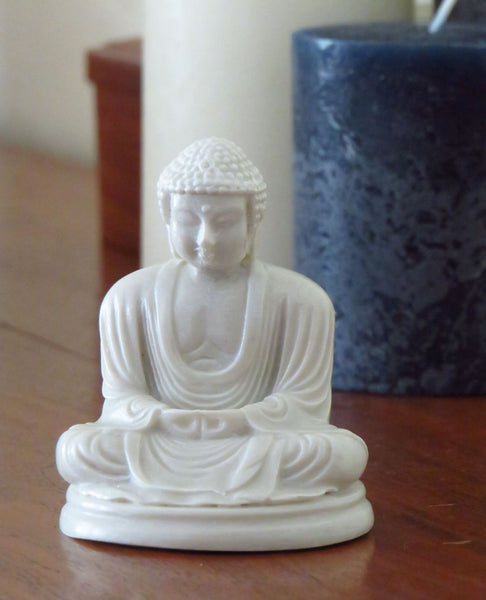 Medium Classic Mediataion Buddha in Reconstituted powdered Marble