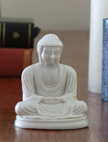 Medium Classic Mediataion Buddha in Reconstituted powdered Marble